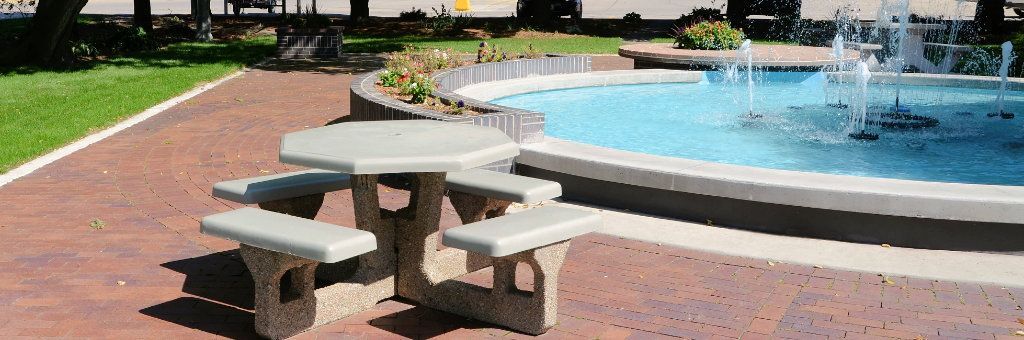 Picnic Table with water foutain